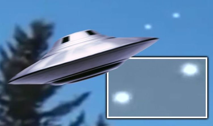 Two UFOs Demonstrate The Ability Of The Invisibility System Over Canad