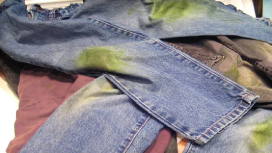 Gucci Ridiculed Over Their $1,200 ‘Eco-Friendly’ Grass-Stained Jeans
