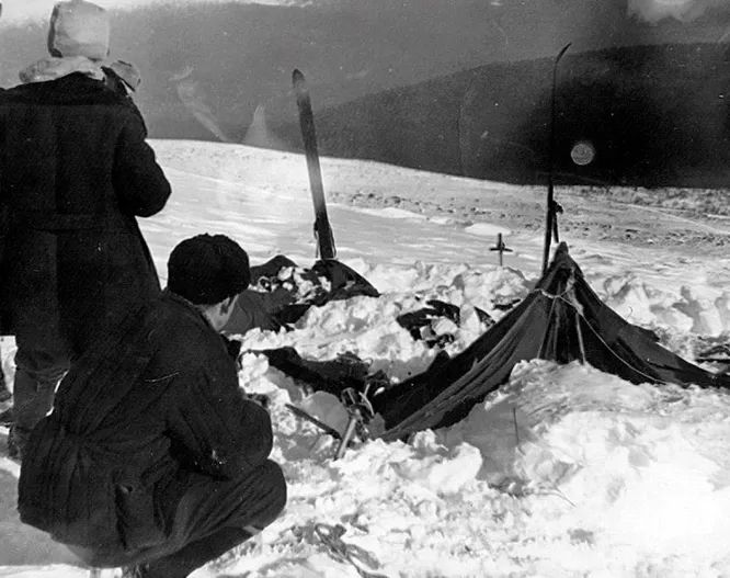 Diatlovo palapinės nuotrauka, kurią gelbėtojai padarė 1959 m.