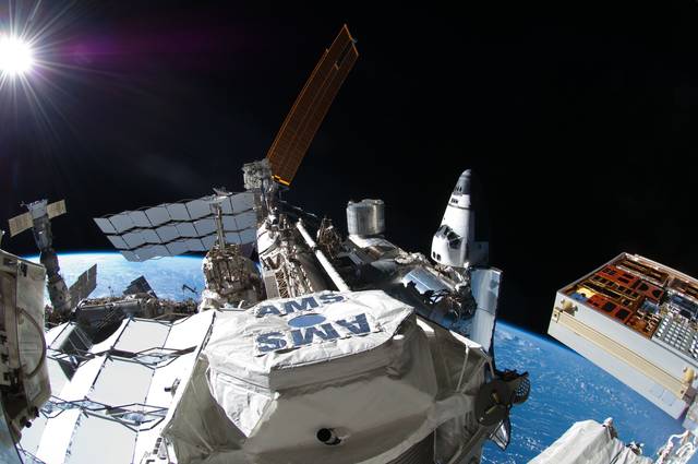 NASA kosminės misijos STS134 į kosmosą pakeltas alfamagnetinis spektro