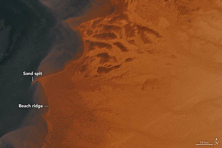 Čado ežeras / NASA Žemės observatorijos nuotr.