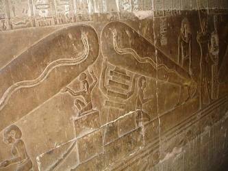 Dieviška Elektrono Galia Egipte Paranormal.lt