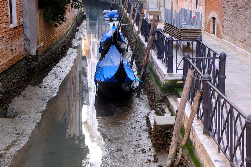 Venecijos kanalai – beveik be vandens