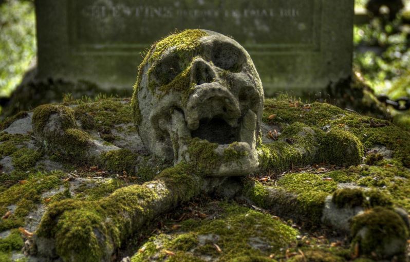 The Mysterious Story Behind The Maud’s Grave