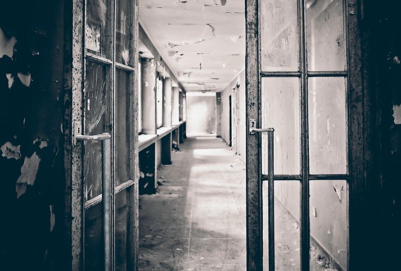 The Creepy History Of The Abandoned Ellerbe Road School