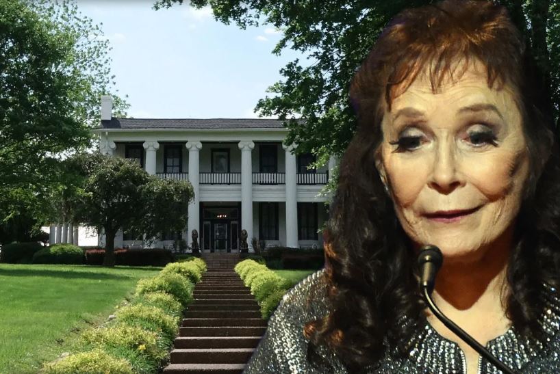 Loretta Lynn’s Haunted Home: Country Singer Recalls Paranormal Experie