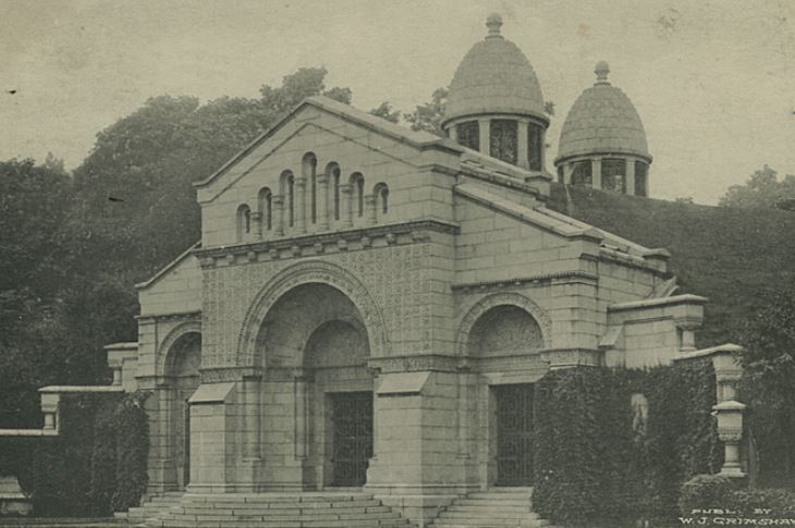 Haunted Vanderbilt Tomb Of Moravian Cemetery