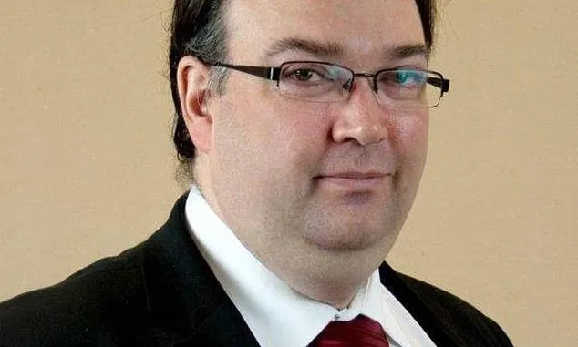 Judge Allows Pedophile Politician To Walk Free After He’s Caught With