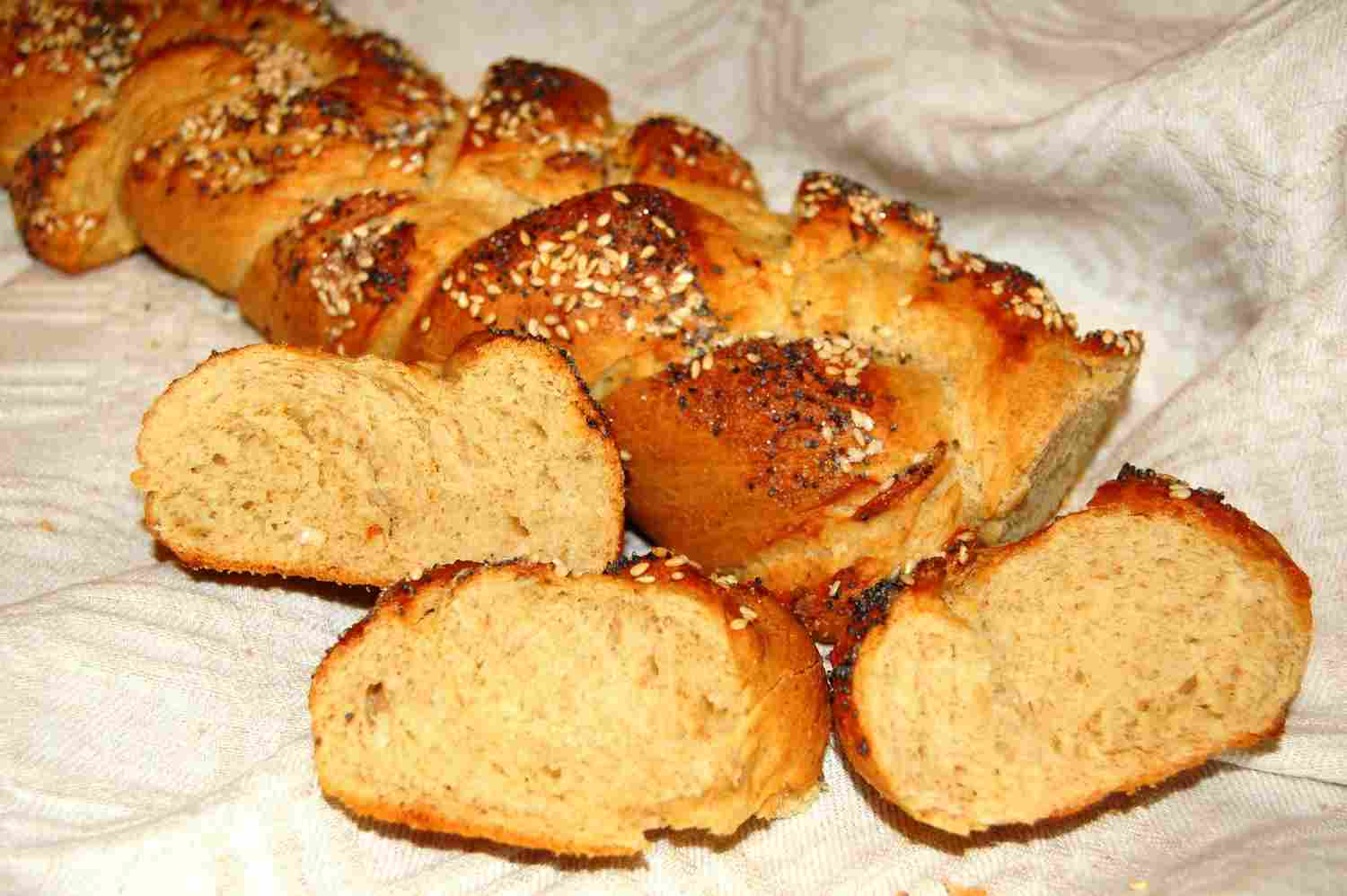 Chala - tradicinė žydų duona