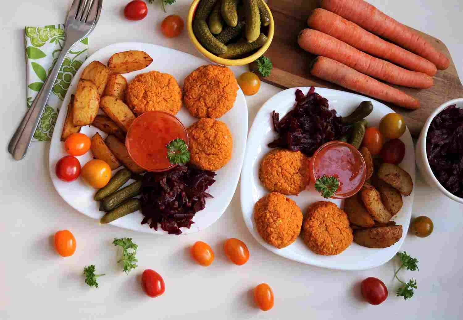 Veganiški / vegetariški raudonųjų lešių ir morkų maltinukai (orkaitėje