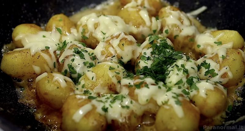 Skanios bulvės vakarienei (receptas)