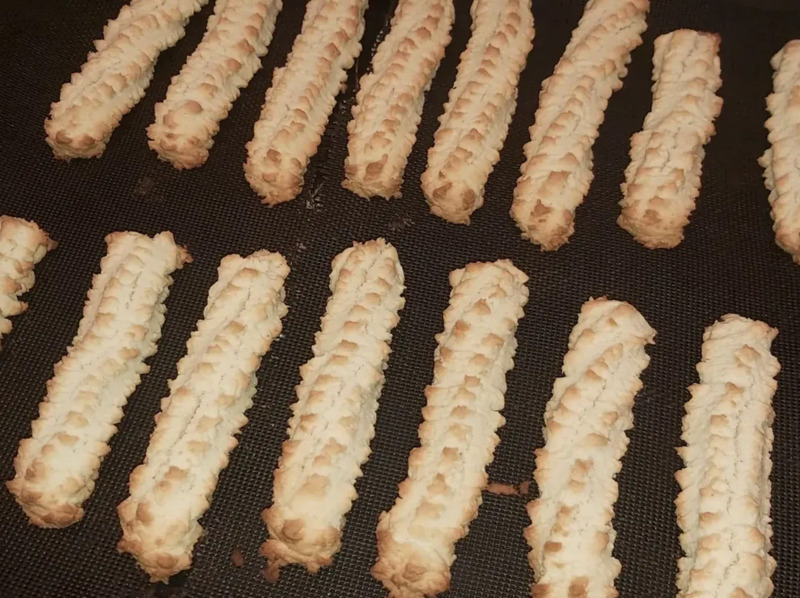 Trapūs kaimiški sausainiai su kava