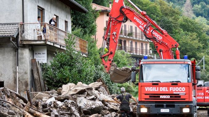 Potvyniai, nelaimės, gamta, stichinės nelaimės, orai, klimatas, Italij