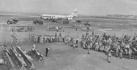 Hanedos karinis oro uostas 1952 m.