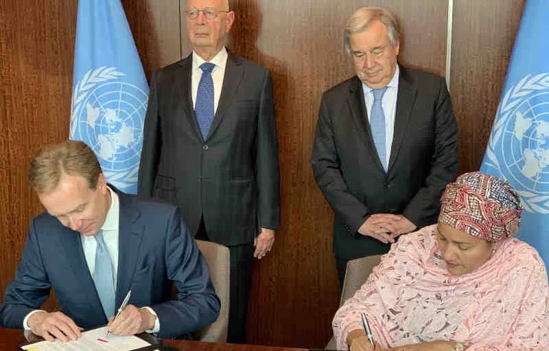 JT ir WEF pasirašė susitarimą dėl Darbotvarkės iki 2030 m. spartinimo