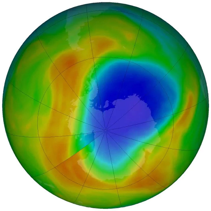 Mitas: kas sukūrė ozono skylę?
