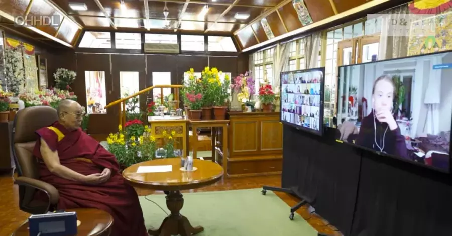 Jo Šventenybė Dalai Lama vaizdo pokalbyje su Greta Thunberg
