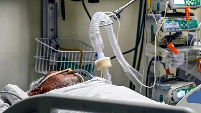 Oficiali ataskaita: Ventiliatoriai nužudė beveik visus COVID pacientus