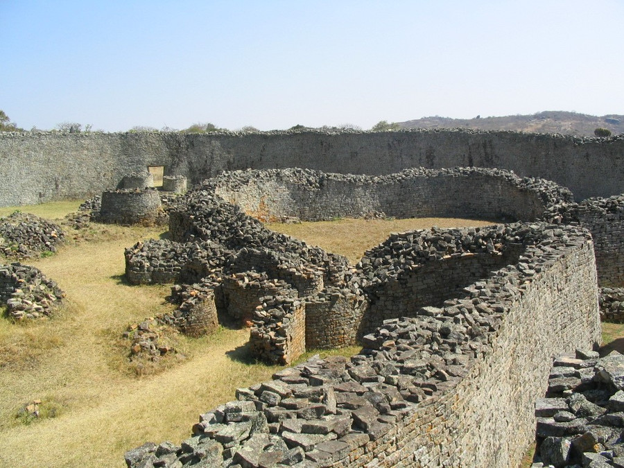 Didžioji Zimbabvė - apleista nykštukų citadelė