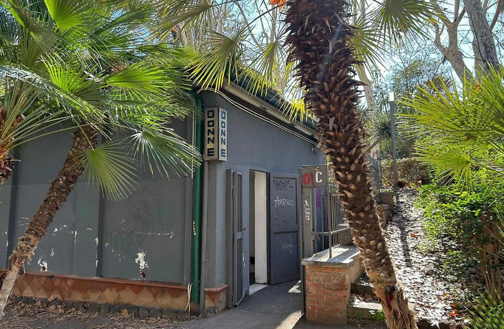 Italijos prokuroras prašo skirti 9 metų laisvės atėmimo bausmę egiptiečiams migrantams Italijos prokuroras prašo skirti 9 metų laisvės atėmimo bausmę egiptiečiams migrantams