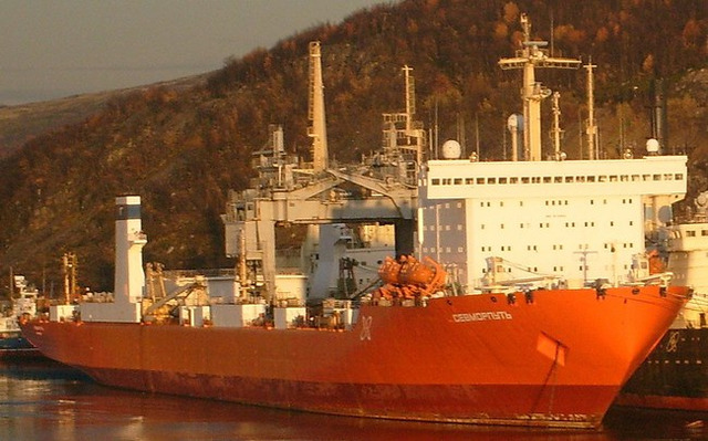 „Sevmorput“ - rusų atominis krovininis laivas-ledlaužis