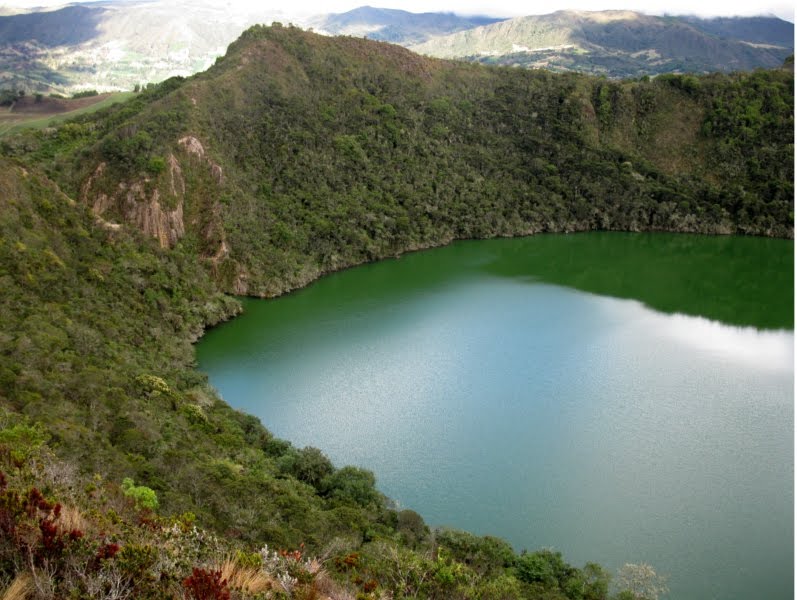 guatavitos ežeras, legendos, brangenybės, eldorada, Kolumbija