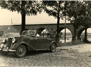 Automobilis prie geležinkelio tilto Klaipėdoje: 1939-1940 m.