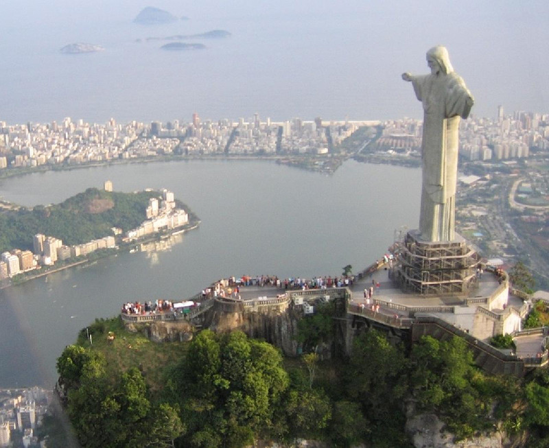 Kristaus Atpirkėjo statula, Brazilija