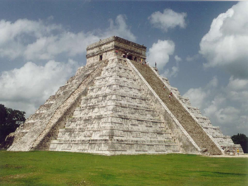 Chichén Itzá (Čičen Ica) Meksika