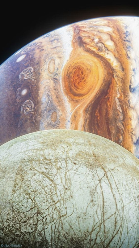 Jupiteris ir Europa...