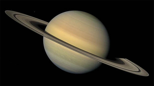 Saturnas pamažu praranda savo garsiuosius žiedus