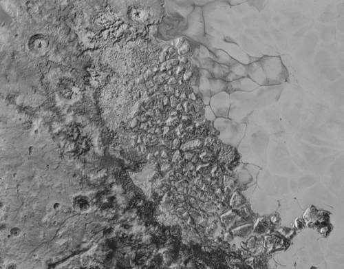 NASA pateikė ryškiausią Plutono nuotrauką